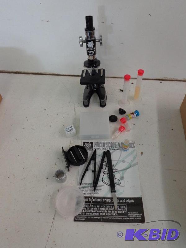 lot 65 image: Edu Science Microscope and Accessories 100x -...