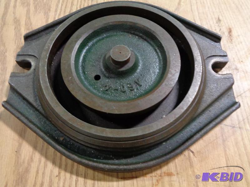 lot 15 image: Swivel Base