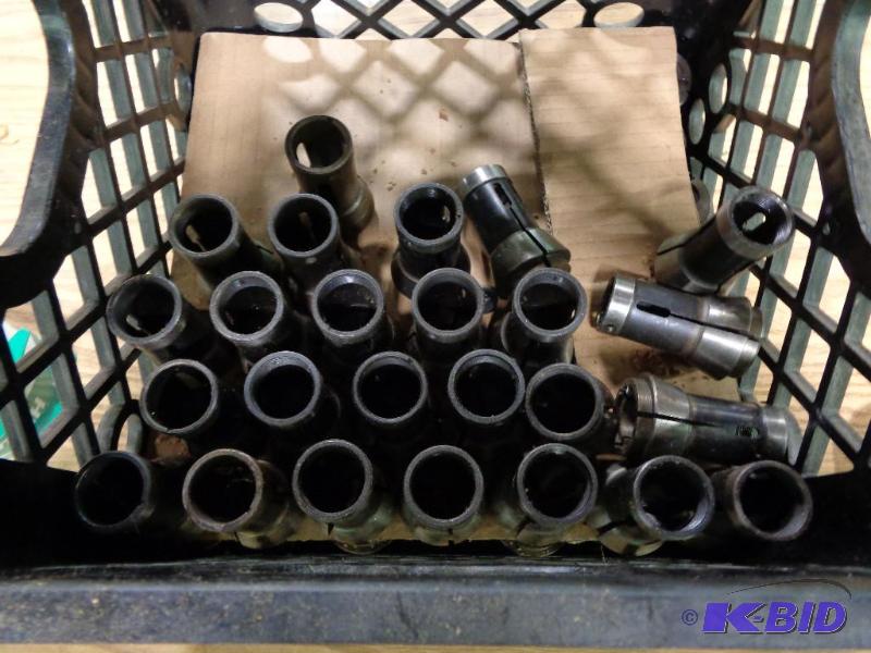 lot 31 image: Lathe Tooling