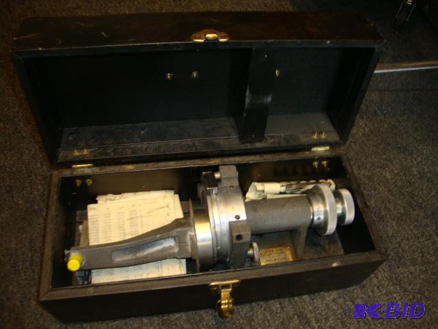 lot 42 image: Harig Radius Wheel Dresser