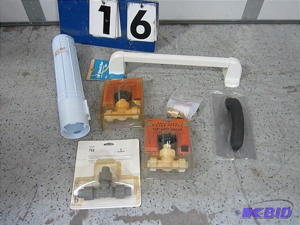 Lot of new Misc. Hardware store items. 12 li...