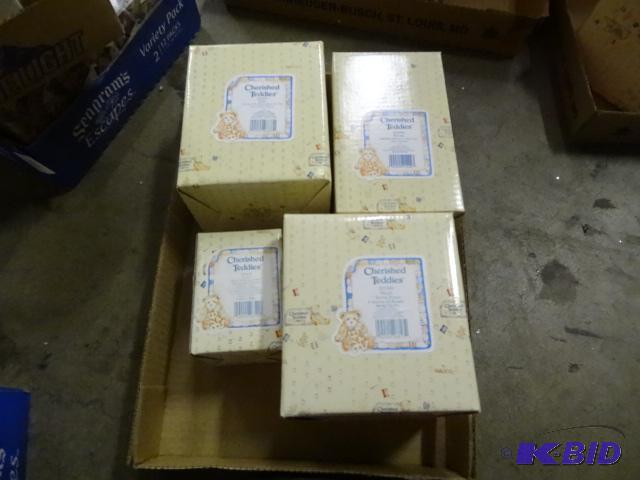 lot 107 image: 4-Enesco Cherished Teddies Figurines...