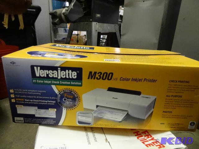 lot 19 image: Vera jette M300. V8 Color Inkjet Printer-Look...