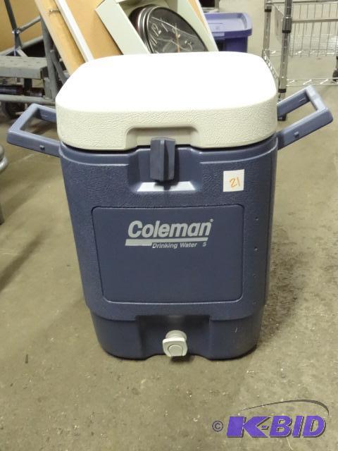 lot 21 image: Coleman 5 Drinking Water-Never Used...