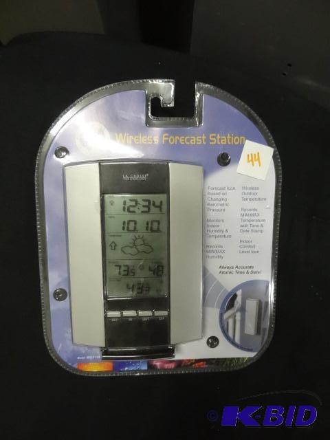 lot 44 image: La Crosse Technology Wireless Forecast Statio...