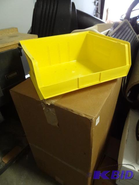 lot 70 image: 6-Akro Large Bins Yellow 30-250...