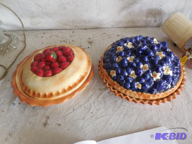 lot 109 image: 2 Ceramic pie holders with lids, Strawberry a...