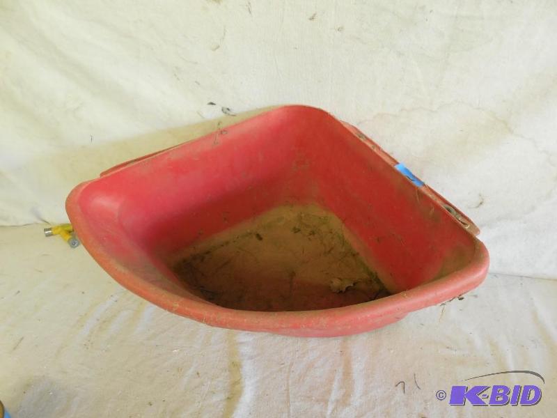 lot 2 image: Corner mount feed bin...