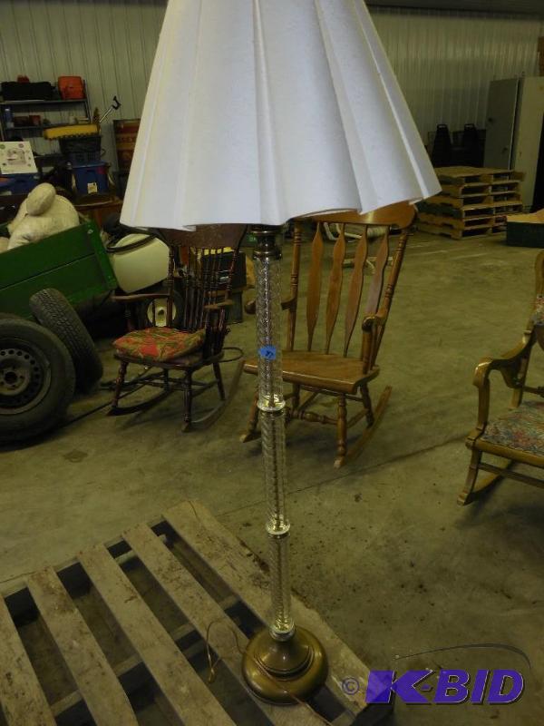 lot 47 image: Floor lamp...