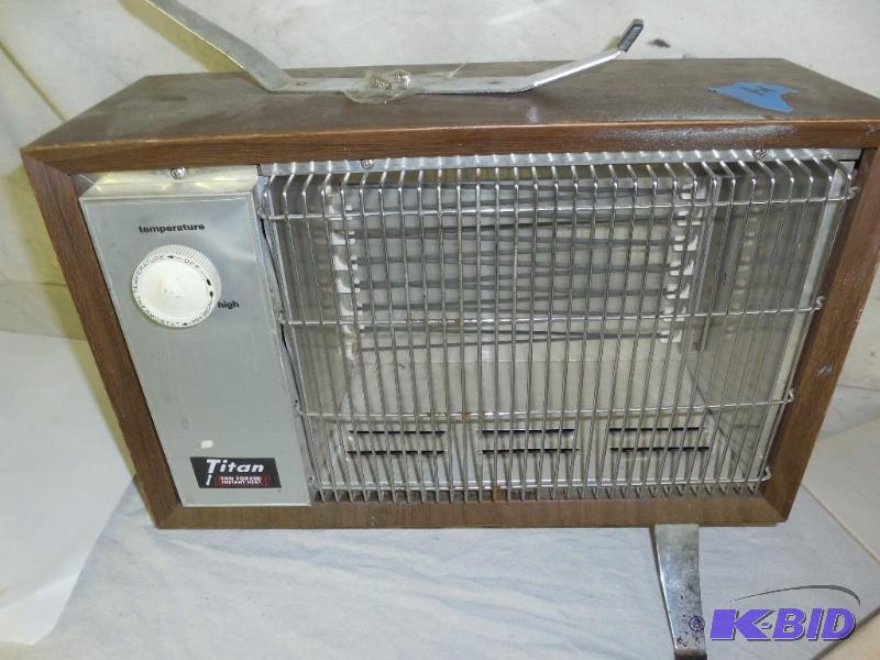 Titan 1650 Watt Electric heater with fan...