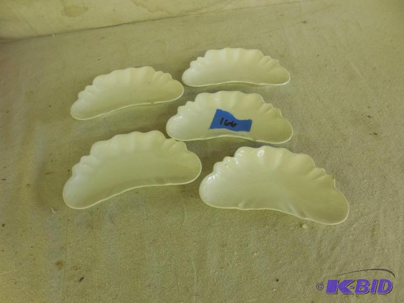5 Royal semi porcelain Johnson and Bros Engl...
