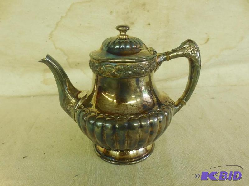 Reed and Barton plated tea pot...