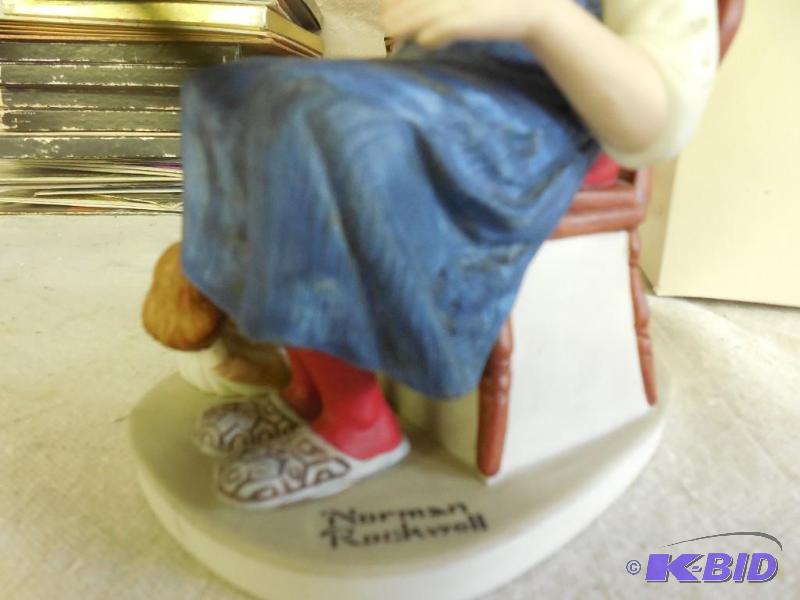 Norman Rockwell &quotXmas&quot figurine...