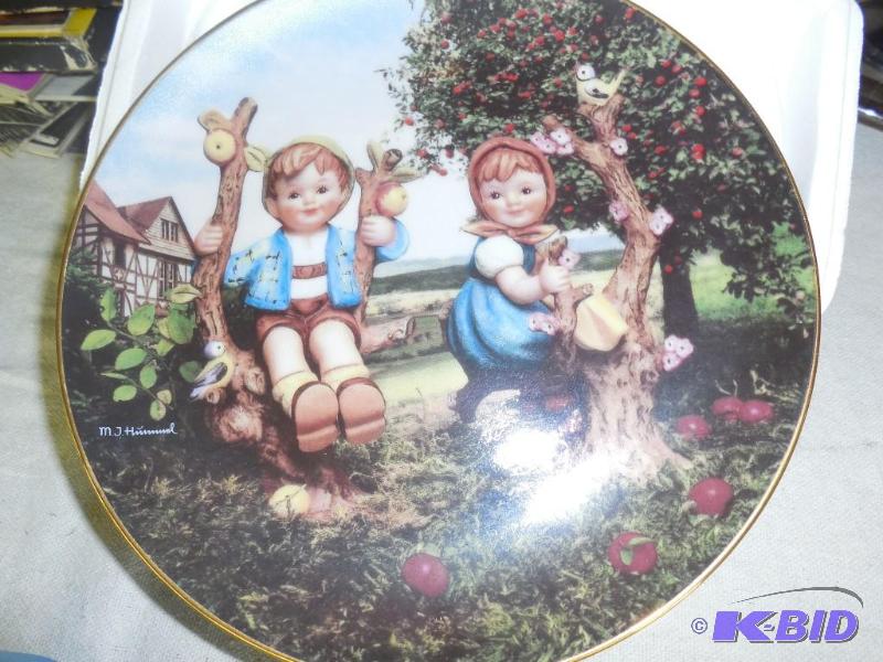 M.I. Hummel plate &quot Apple tree boy and g...