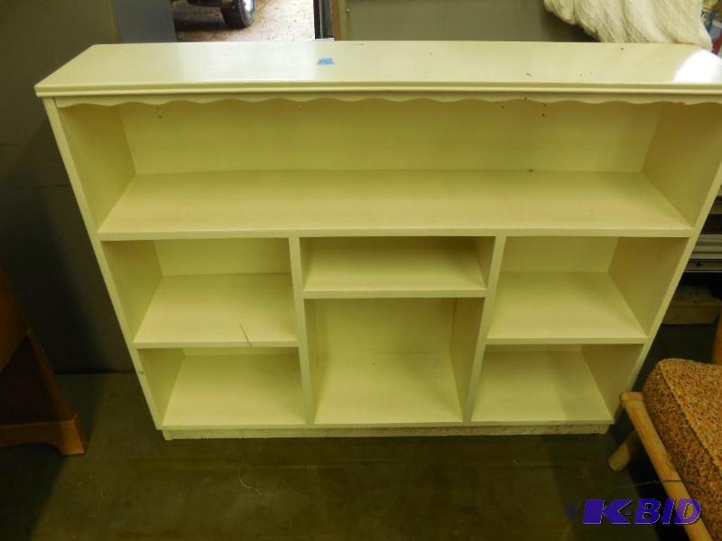 Wood shelving unit, measures 45&quot x 36&qu...