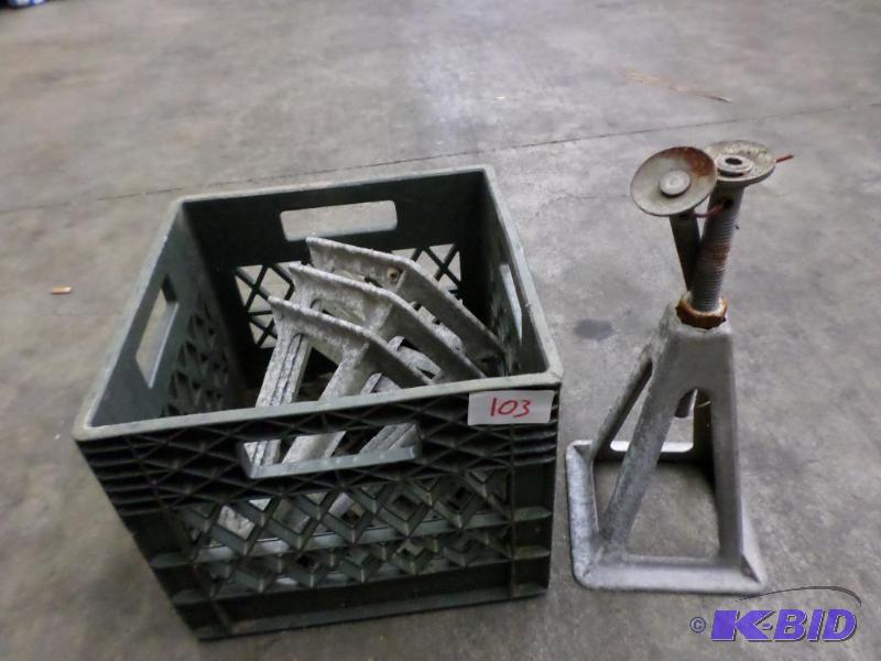 lot 103 image: Crate With (4) Aluminum Camper Jacks...