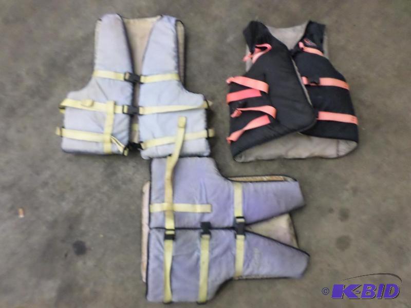 lot 112 image: Lot Of (3) Life Vests...