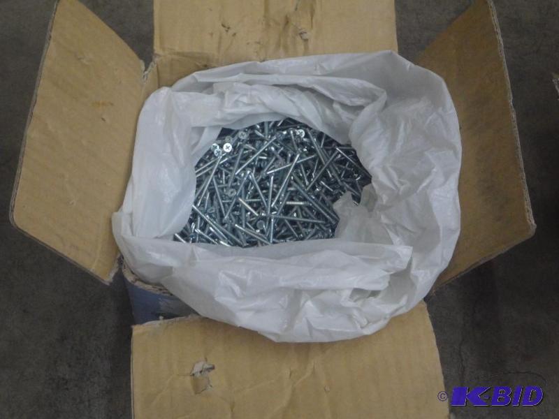 lot 18 image: Near Full Box Of Pro-Twist 8x2 38" Self...