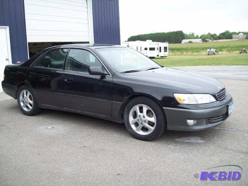 Year 2000 Make Lexus Model ES 300 VIN JT8...