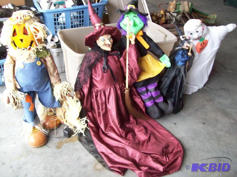 Halloween Decor