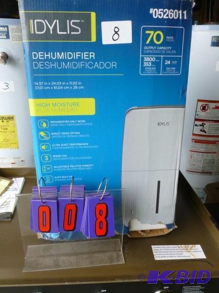 lot 8 image: Idylis 70 pint de-humidifer. Appears like new...