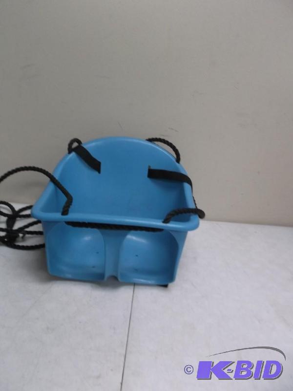 Kids Plastic Swing...