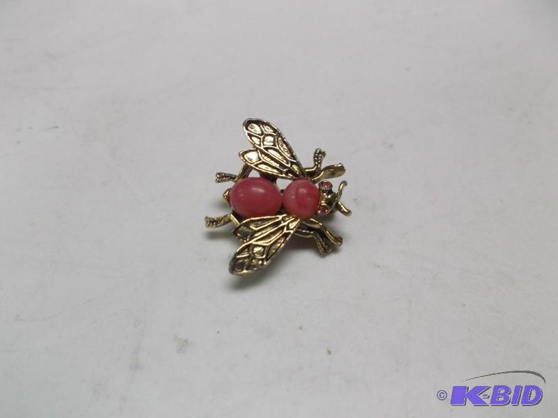 Gold Tone Fly Brooch Pin...
