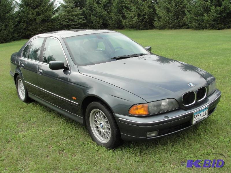 2000 BMW