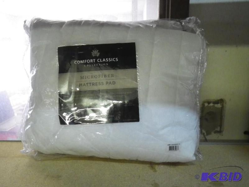 Queen mattress pad...