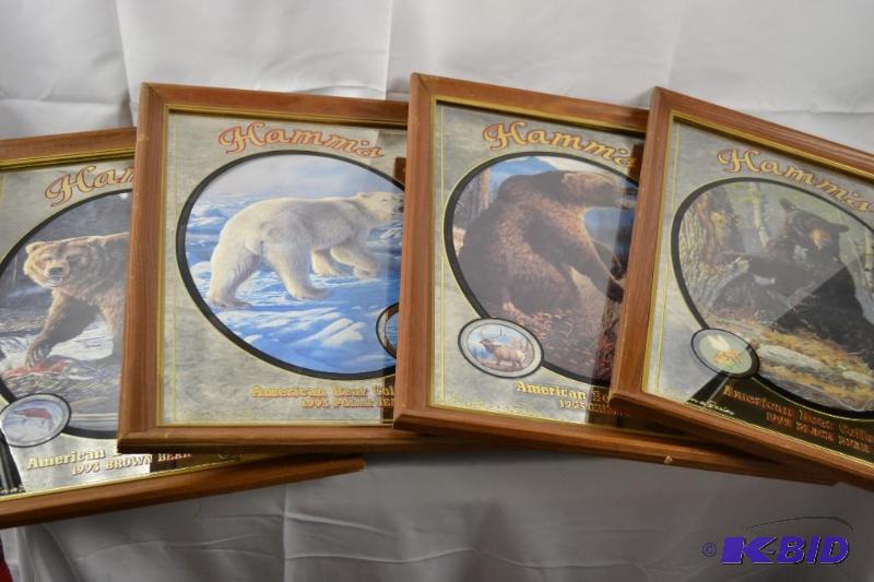 lot 7 image: Hamms American Bear Collection Mirrors