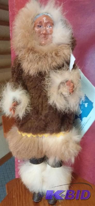 VINTAGE Eskimo Doll-Authentic Fur...