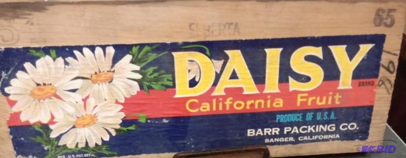 Vintage fruit crate End...