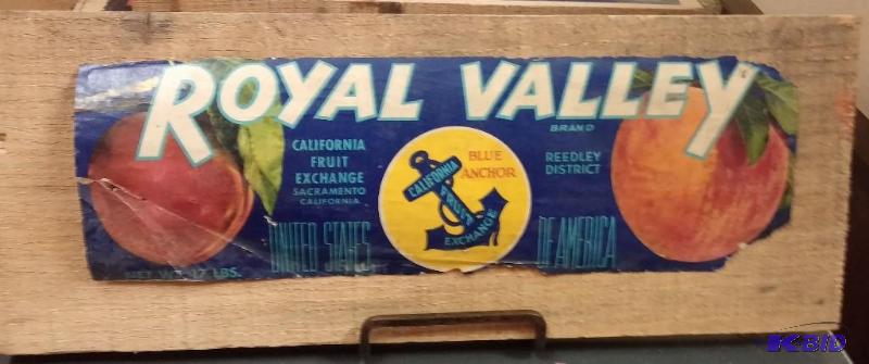 Vintage fruit crate End...