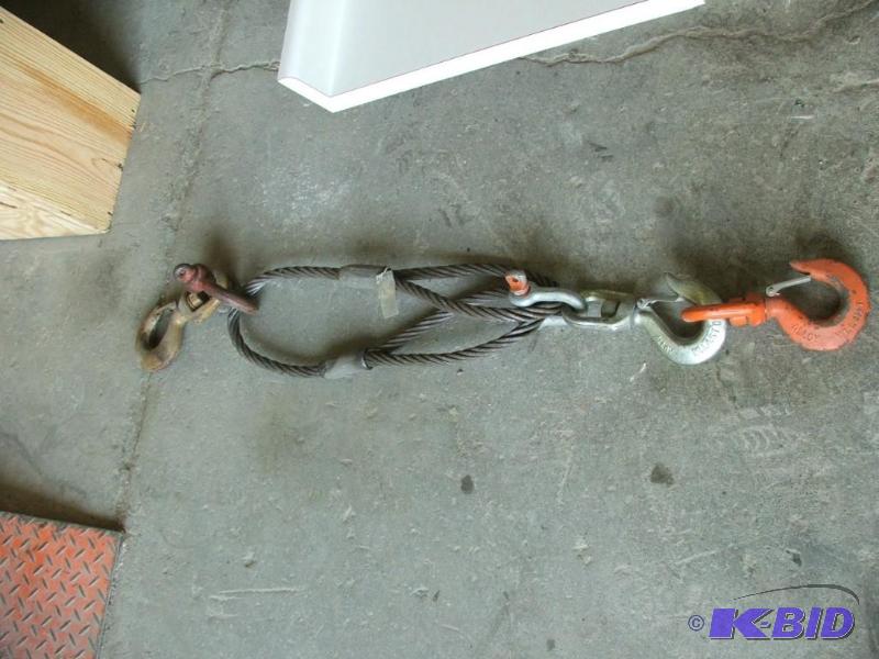 cable sling with 3 lifting hooks and data pla...