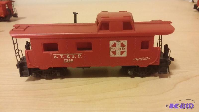 HO Scale Caboose-as shown...