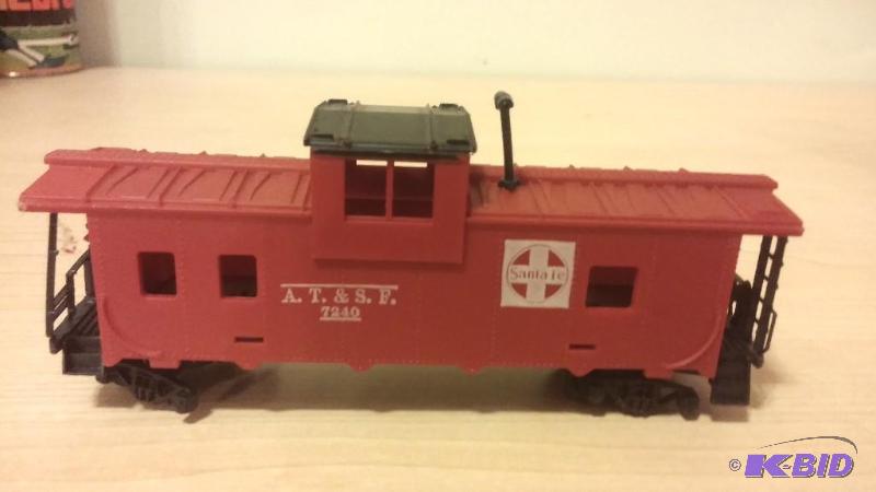 HO Scale Caboose-as shown...