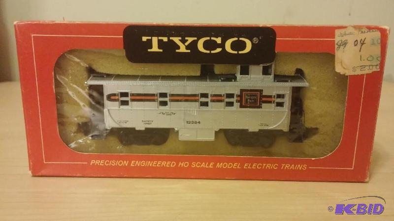 Vintage Tyco Sante Fe Box Car- HO Scale NEW I...