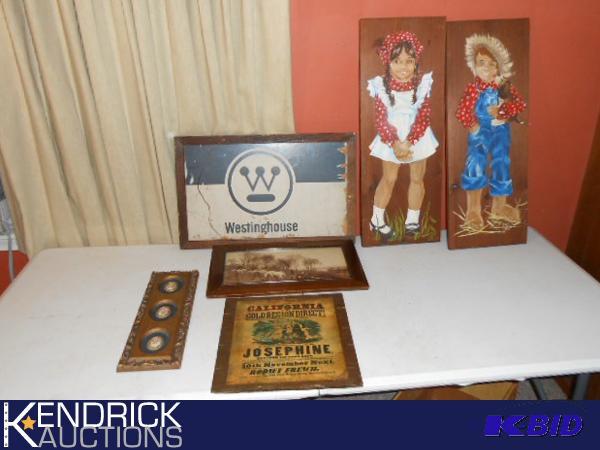 lot 133 image: Lot of Wall Plaques, Some Hand Painted