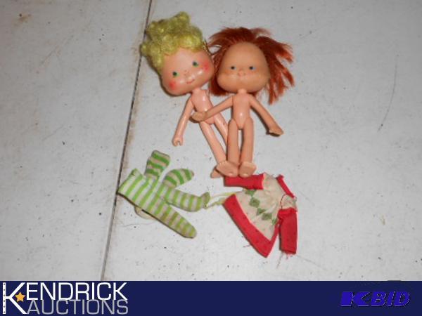 lot 138 image: First Strawberry Short Cake, and Friends Dolls from 1970s