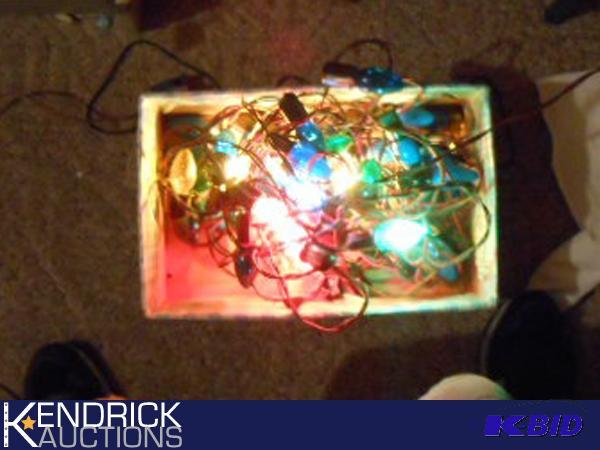 lot 145 image: Box of Vintage Christmas Lights