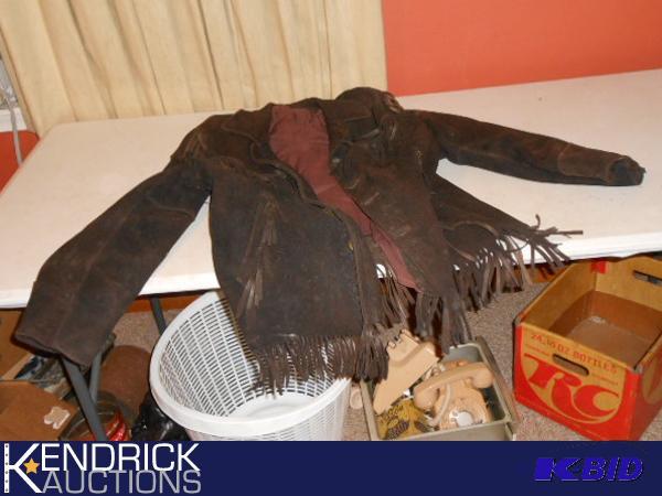 lot 171 image: Vintage Large Suede Leather Fringe Jacket