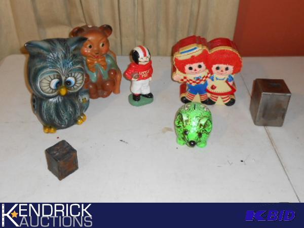 lot 180 image: Lot of Vintage Banks