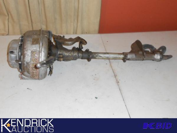 lot 202 image: Vintage Johnson Seahorse Boat Motor