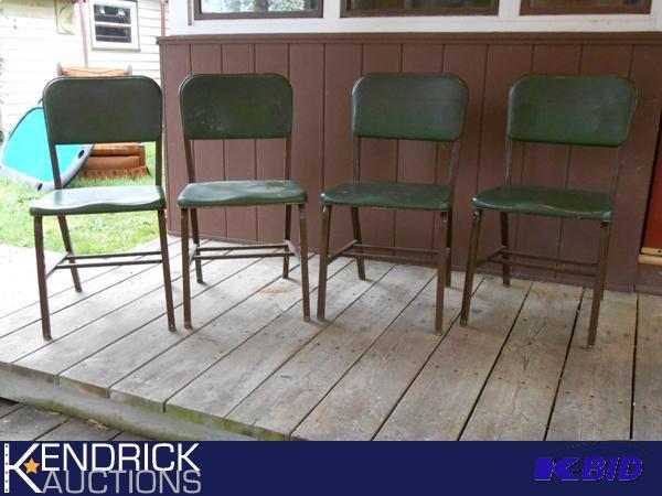 lot 208 image: Lot of 4 Vintage Metal Chairs