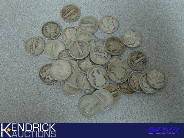 lot 220 image: 36 90% Silver Mercury Dimes
