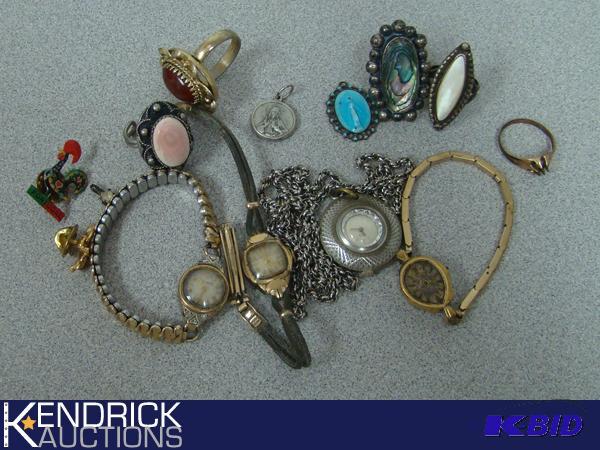 lot 228 image: Lot of Vintage and Antique Jewelry
