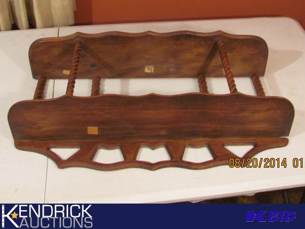 lot 55 image: Vintage Wood Shelf