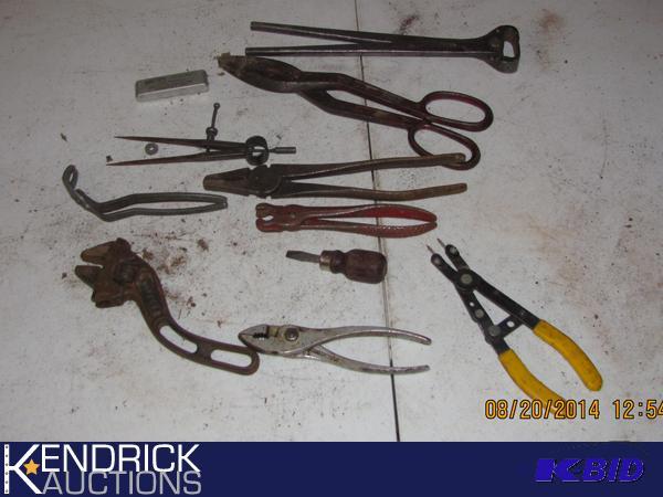 lot 94 image: Lot of various antique and unique tools