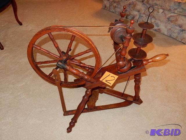 Solid wood Spinning Wheel