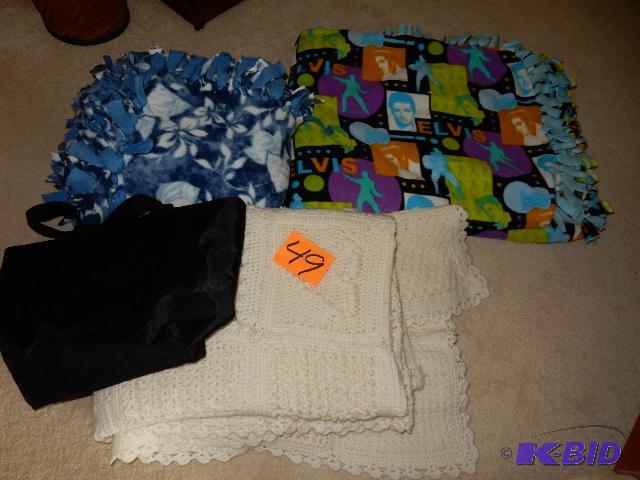 3 nice blankets, Afghans